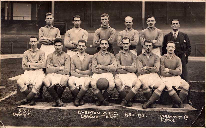 Tom Griffiths with the Everton squad of 1930-31