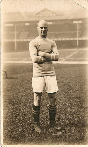 Warney Cresswell at Goodison Park, 1929