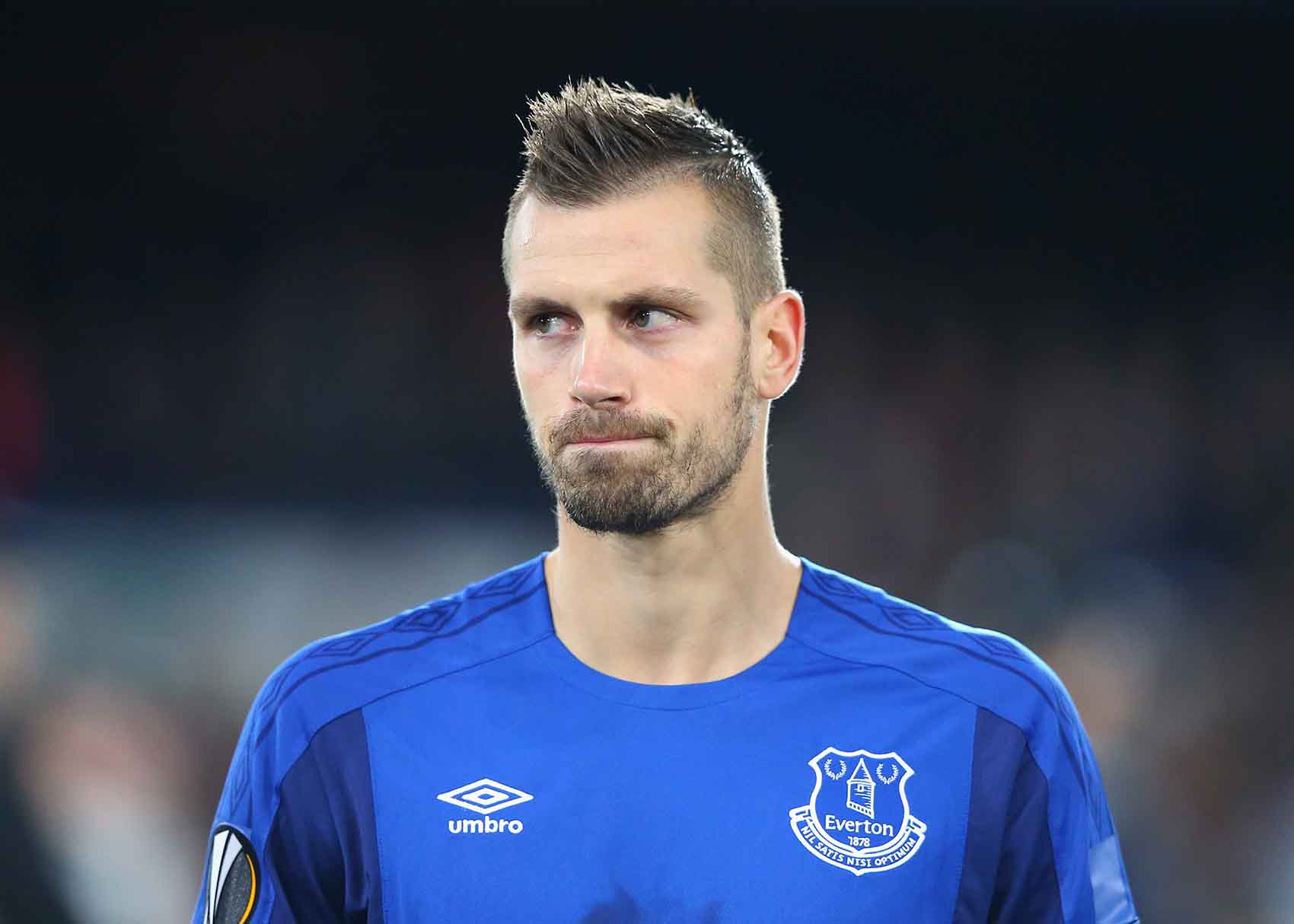 Everton and France midfielder Morgan Schneiderlin gets married to