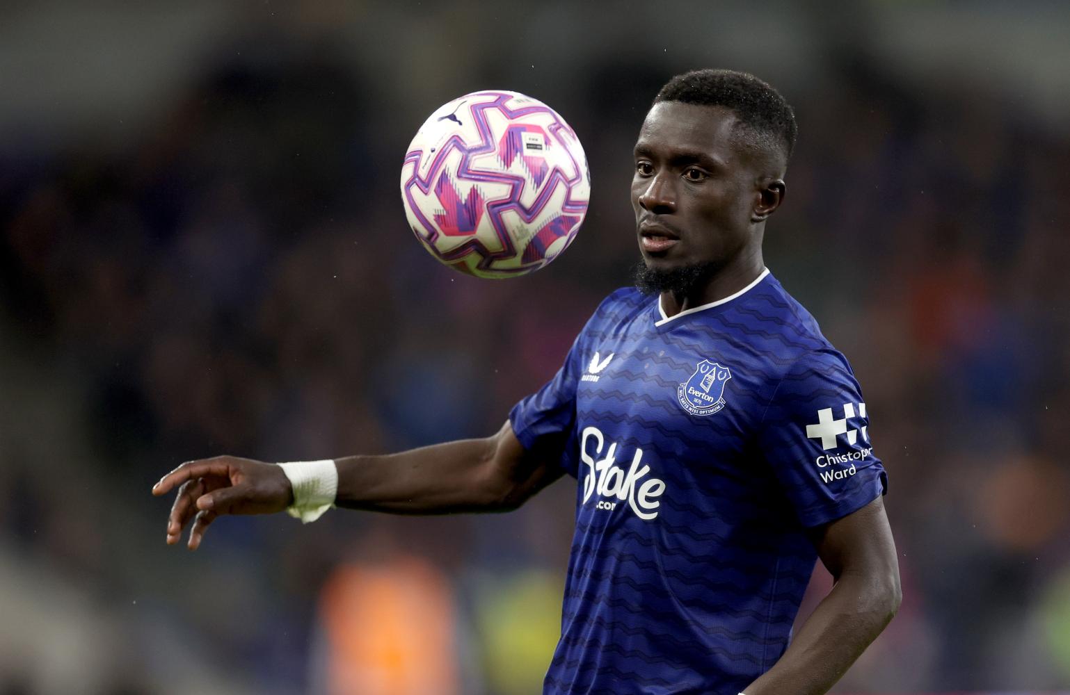 Should Idrissa Gana Gueye be given a fresh Everton contract?