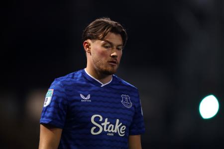 Patterson sale right for everyone, even if Everton don&rsquo;t have a right-back