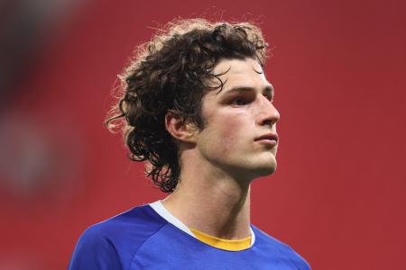 &ldquo;I love to run, I love to press&rdquo;: R&ouml;hl&rsquo;s high-energy blueprint to win more minutes at Everton this season