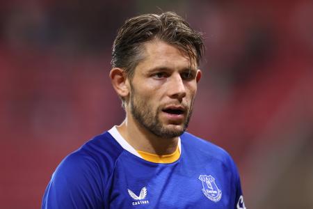 Tarkowski insists Everton can contend at the top despite last year&rsquo;s late-season slump