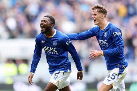 &ldquo;It felt like a win&rdquo;: Maitland-Niles hails Everton spirit after sensational stoppage-time strike salvages point vs Man United